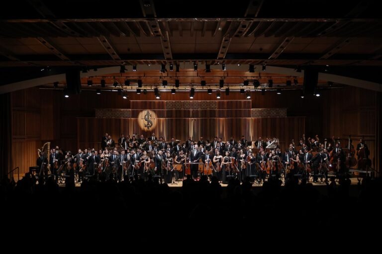 SBSO in Is Sanat Concert Hall in Istanbul